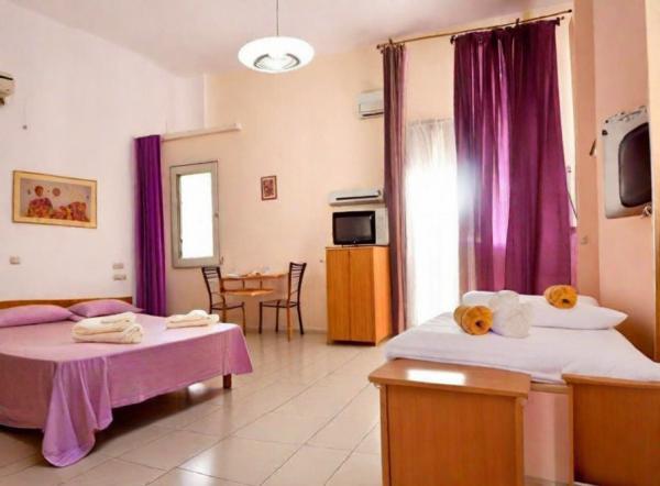 Loui Hotel foto