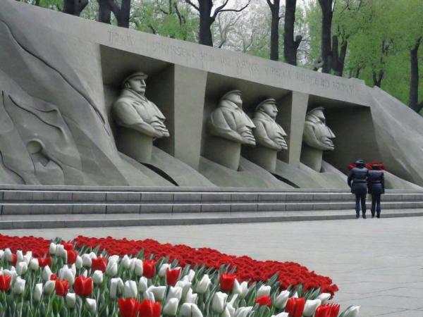 Memorial "Vuur van Eeuwige Glorie" foto