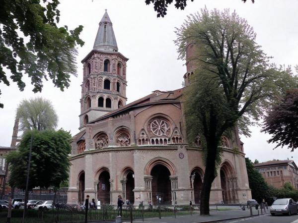 Basiliek van Saint-Sernin foto