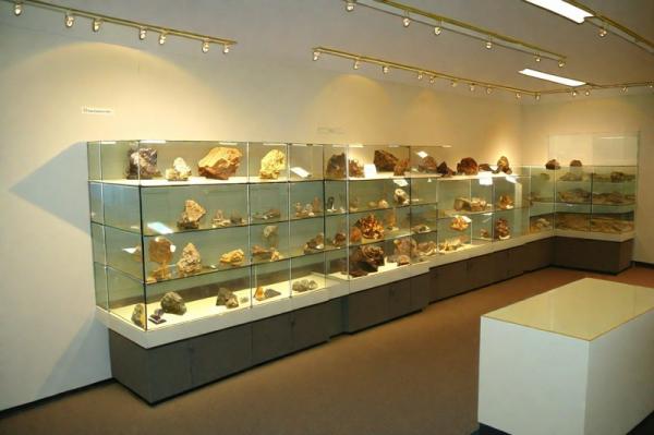 Museum voor geologie, olie en gas foto