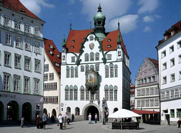 Foto van het stadhuis van Memmingen